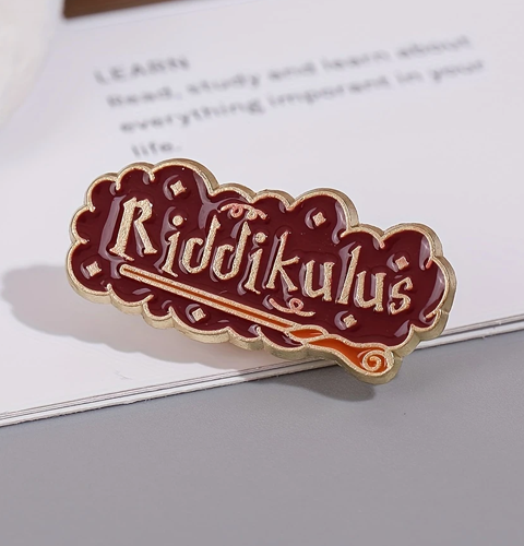 Enamel Pin - Riddikulus – i want it now